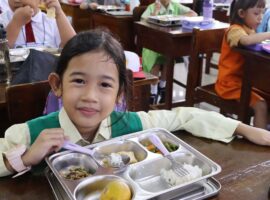 guru-besar-fem-ipb-university-tekankan-pentingnya-penguatan-ketepatan-sasaran-program-mbg.jpg