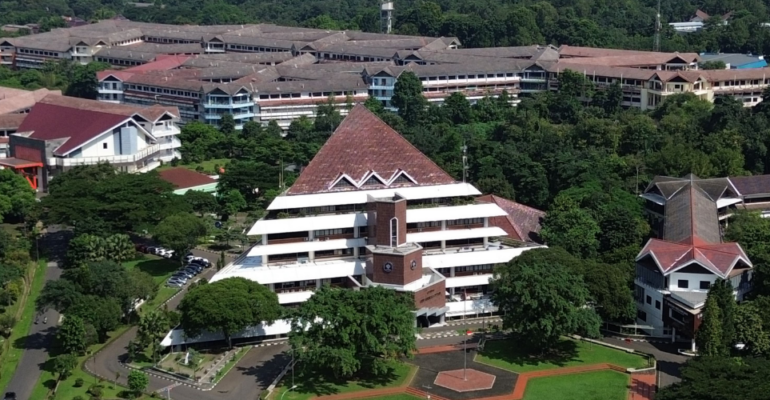 ipb-university-mulai-terapkan-penyesuaian-pola-kerja-wfh-dan-hybrid-learning