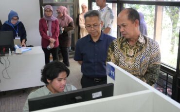 tim-kemendikdasmen-apresiasi-penyelenggaraan-utbk-snbt-2026-di-ipb-university.jpg