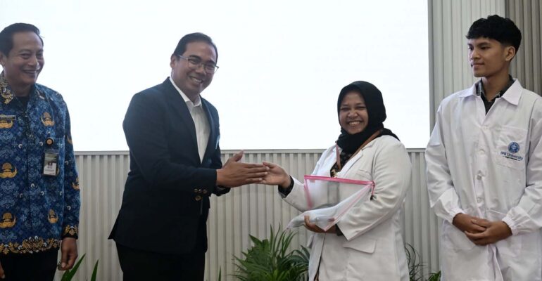 jelang-iduladha-ipb-university-kirim-525-petugas-pemeriksa-hewan-dan-daging-kurban-.jpg