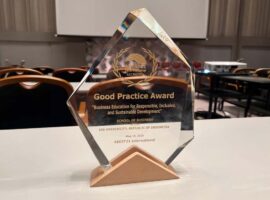 sb-ipb-university-raih-abest21-good-practice-award.jpg