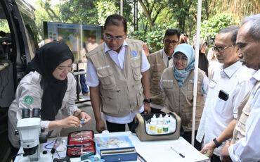 Peresmian mobil klinik tanaman.jpg