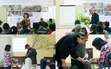 bawa-cabai-dan-tomat-petani-desa-penyangga-tnghs-konsultasikan-hama-dan-penyakit-ke-pakar-ipb-university.jpg