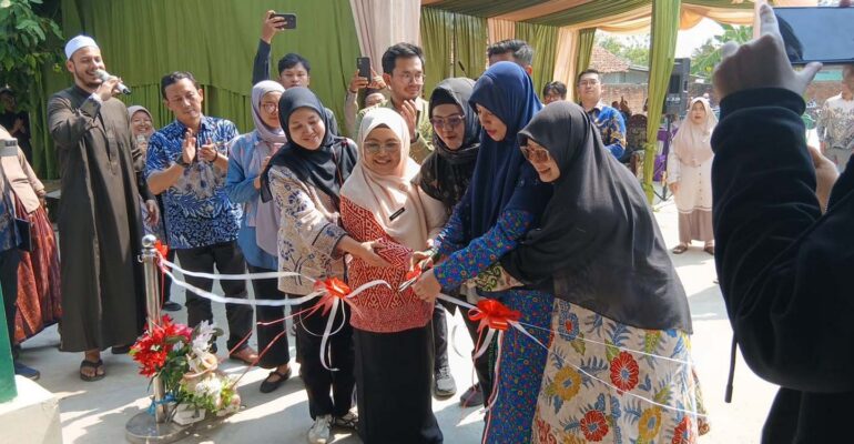 ci-best-ipb-university-dan-bi-resmikan-rmu-dan-vertical-dryer-beras-di-pp-al-ashriyyah-nurul-iman-bogor.jpg