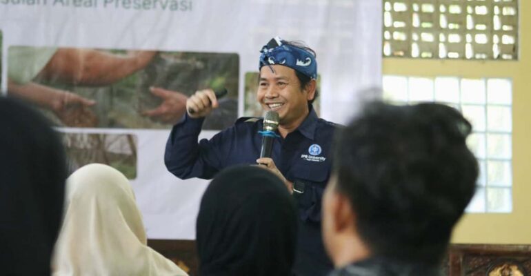 implementing-partner-folu-net-sink-2030-departemen-kshe-pertemukan-petani-dengan-para-pakar-ipb-university.jpg