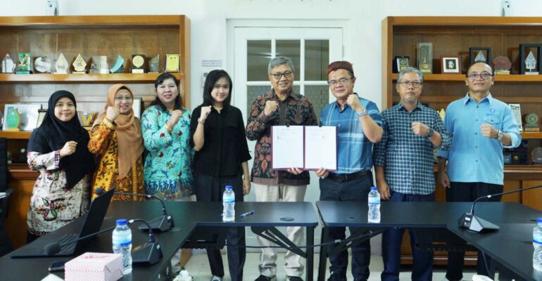 ipb-university-akselerasi-hilirisasi-riset-melalui-penandatanganan-spk-lisensi-dan-pemberian-royalti.jpg