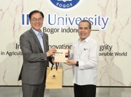 ipb-university-korea-selatan-siap-kembangkan-sistem-pengisian-motor-listrik-berbasis-agri-photovoltaic.jpg
