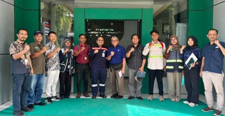 kolaborasi-pt-antam-dan-pkspl-ipb-university-hidupkan-potensi-kepiting-bakau-di-halmahera-timur.jpg
