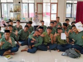 mahasiswa-ipb-university-hadirkan-insight-project-ruang-eksplorasi-emosi-bagi-remaja-boarding-school.jpg