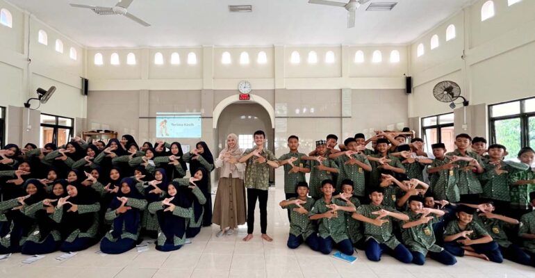 mahasiswa-ipb-university-hadirkan-solusi-homesickness-untuk-siswa-baru-boarding-school.jpg