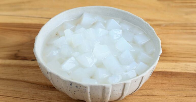 nata-de-coco-dibuat-dengan-urea-pakar-ipb-university-jelaskan-fakta-proses-pembuatannya.jpg