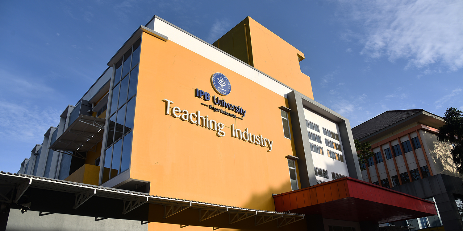 Gedung Teaching Industry