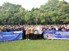 ipb-university-lepas-3-679-mahasiswa-kknt-inovasi-siap-mengabdi-di-450-desa.jpg