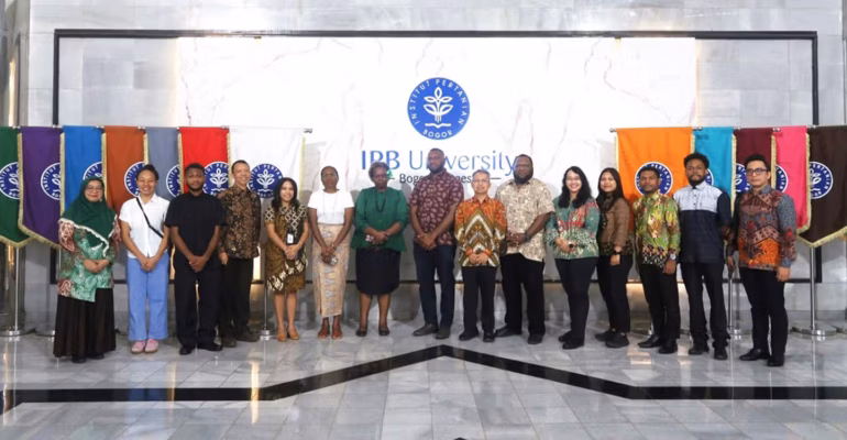 ipb-university-sambut-kunjungan-resmi-dari-pemerintah-republik-vanuatu-untuk-memajukan-kemitraan-akademik