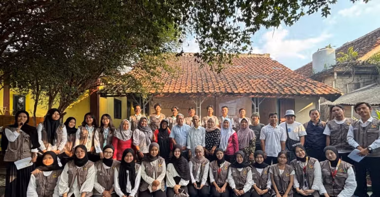 kunjungi-petani-cikarawang-pakar-ipb-university-ingatkan-pentingnya-jaga-kesehatan-tanah