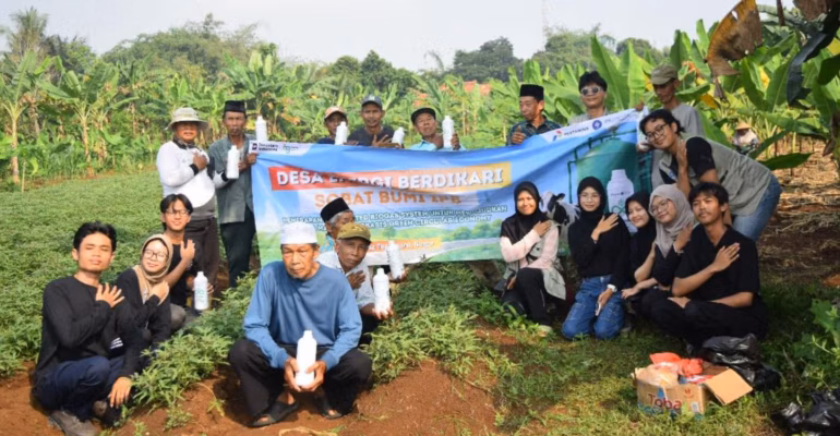 mahasiswa-ipb-university-optimalkan-potensi-bio-slurry-untuk-pertanian-berkelanjutan-di-desa-tegal-waru
