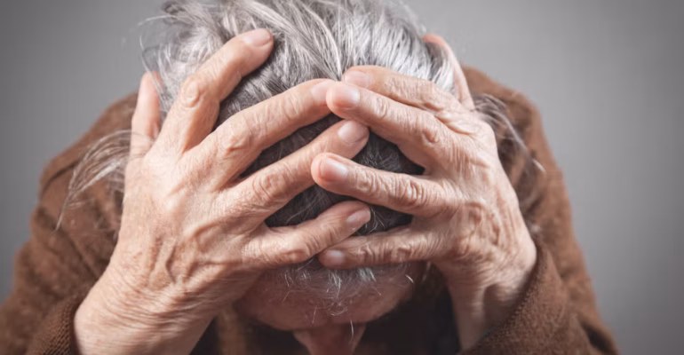 prof-agus-kartono-buka-jalan-diagnosis-dini-parkinson-alzheimer-lewat-pemodelan-biofisik
