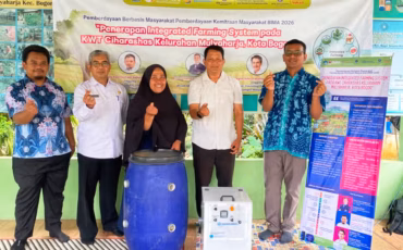 terapkan-inovasi-nanobubble-tim-dosen-ipb-university-latih-kwt-ciharashas-bangun-integrated-farming-system