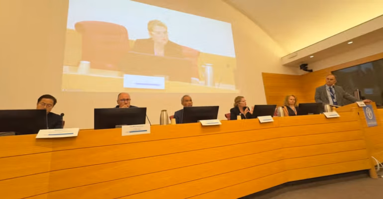 guru-besar-ipb-university-sampaikan-penerapan-plant-health-di-forum-fao