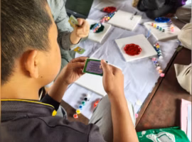 kartu-binalar-jadi-pemantik-tim-pkm-ipb-ajak-remaja-panti-asuhan-tuangkan-rasa-lewat-narrative-arts-therapy