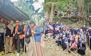 mahasiswa-s2-dan-s3-ilmu-keluarga-ipb-university-kaji-digitalisasi-dan-penetrasi-teknologi-bagi-keluarga-baduy
