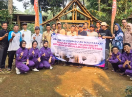 prodi-paramedik-veteriner-ipb-university-dampingi-peternak-mulyaharja-kenali-domba-sehat-dan-sakit