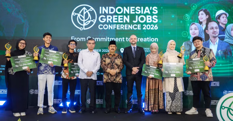 sukses-buka-lapangan-kerja-hijau-mahasiswa-ipb-university-raih-penghargaan-dari-bappenas-di-igjc-2026