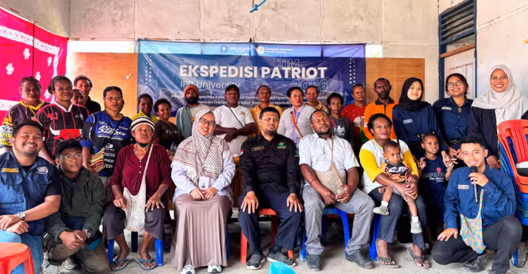 tep-ipb-university-bekali-anggota-dwitrap-dan-tp-pkk-tambat-pelatihan-izin-bpom-dan-sertifikasi-halal-produk-sagu