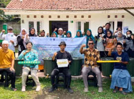 tim-dosen-ipb-university-ajak-warga-mulyaharja-urban-farming-sederhana-lewat-budikdamber