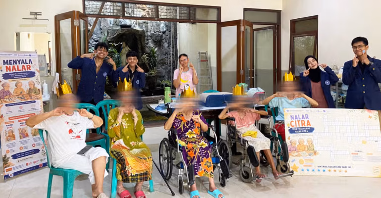 asah-ingatan-lansia-pwk-lewat-permainan-teka-teki-dan-ular-tangga-tim-mahasiswa-ipb-gelar-menyala-nalar