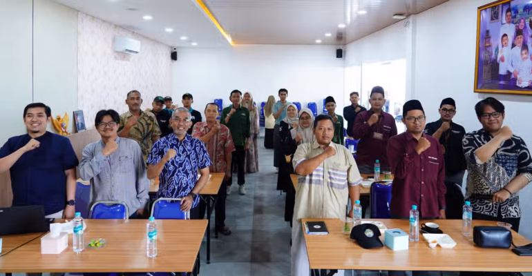 cibest-ipb-dampingi-petani-dan-pesantren-di-lamongan-dari-teknologi-budi-daya-hingga-kelembagaan-koperasi
